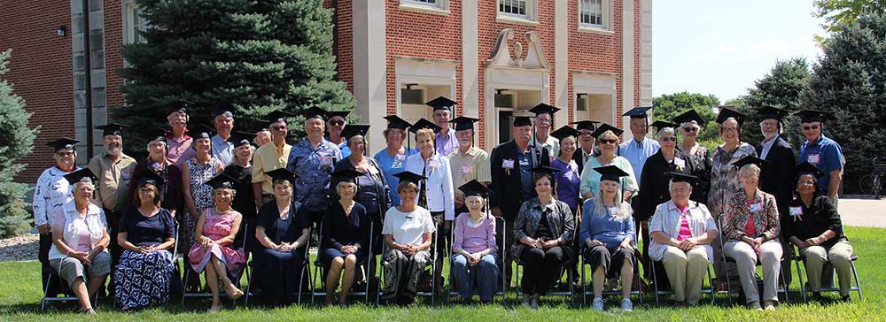 GoldenGrad7071_w GoldenGrad7071_w