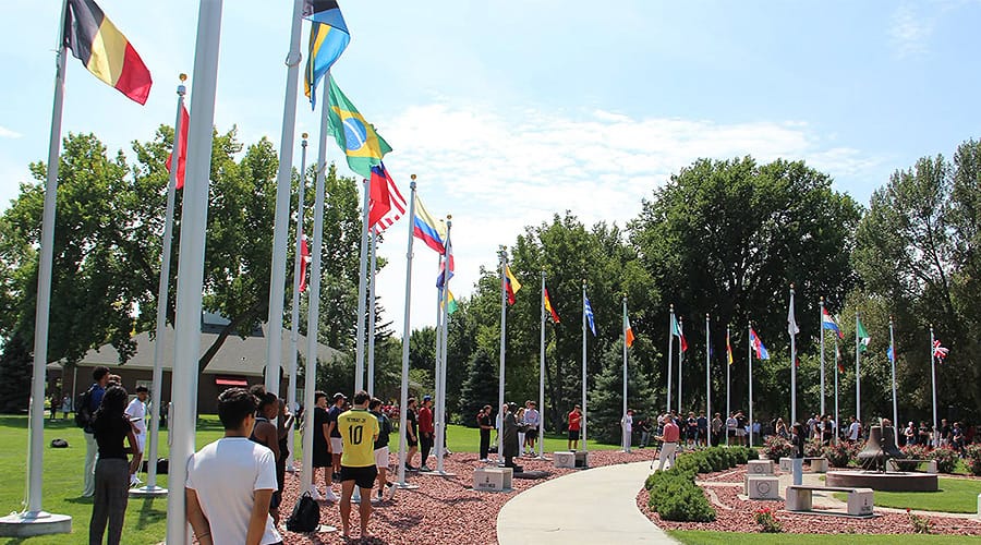 Homepage highlight flags 26w