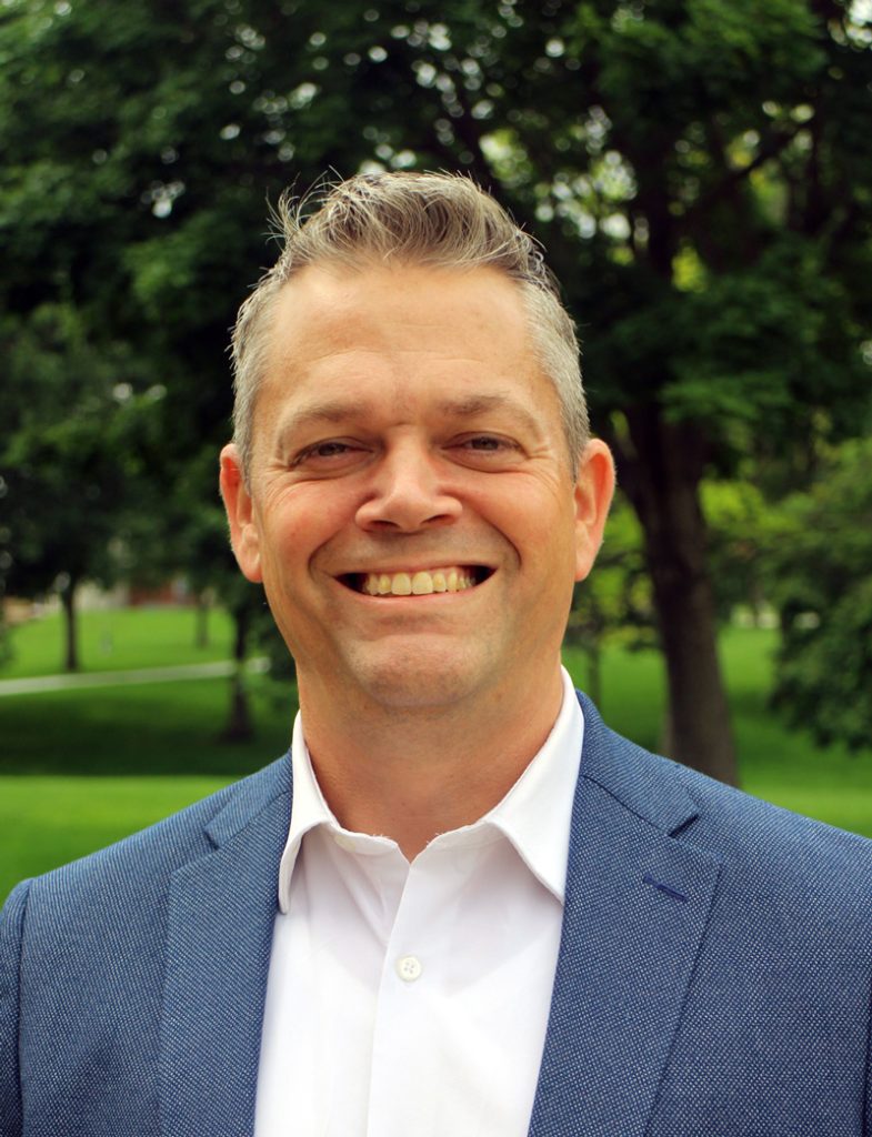 A photo of Dr. Wayne Riggs