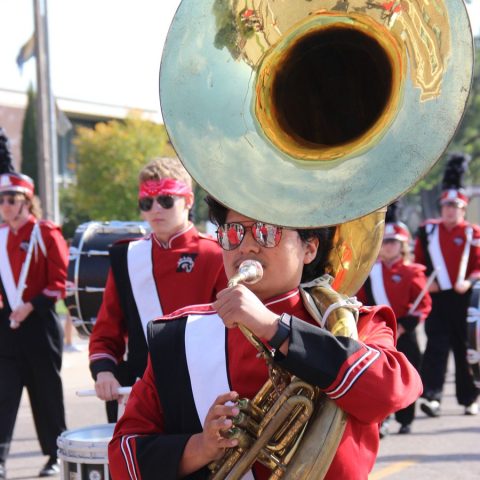 Tuba player at the Melody-Roundup parade.
