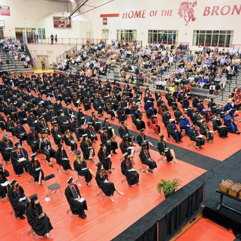 graduation-2021-w